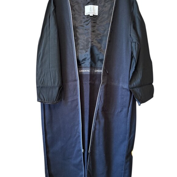 London Fog Ladies Black Raincoat with Belt and Zip In Liner Size 12R - Picture 9 of 12